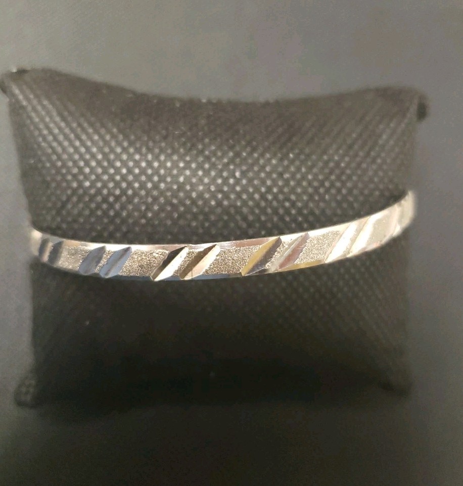 STERLING SILVER GOLD & SILVER COLOR BANGLE BRACELET SIZE 8.5