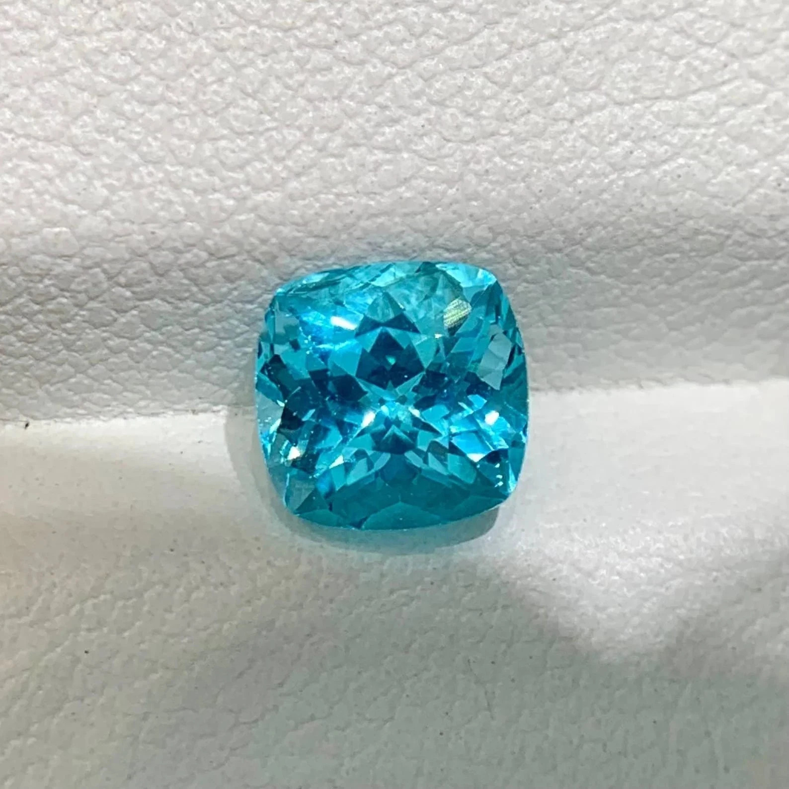 Natural Paraiba Tourmaline Neon Blue Cushion Cut Loose Gemstone 10.67 Ct+