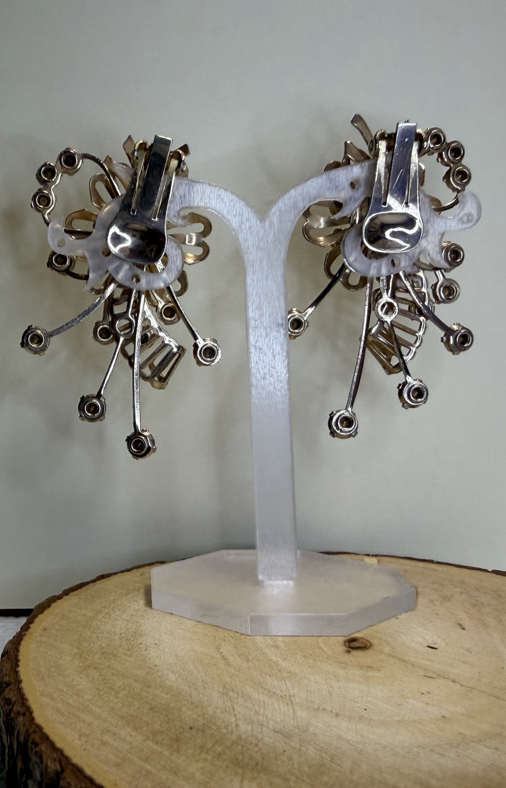 Vintage Floral With Rhinestone Accents Earrings, 1950s. Excellent Condition.