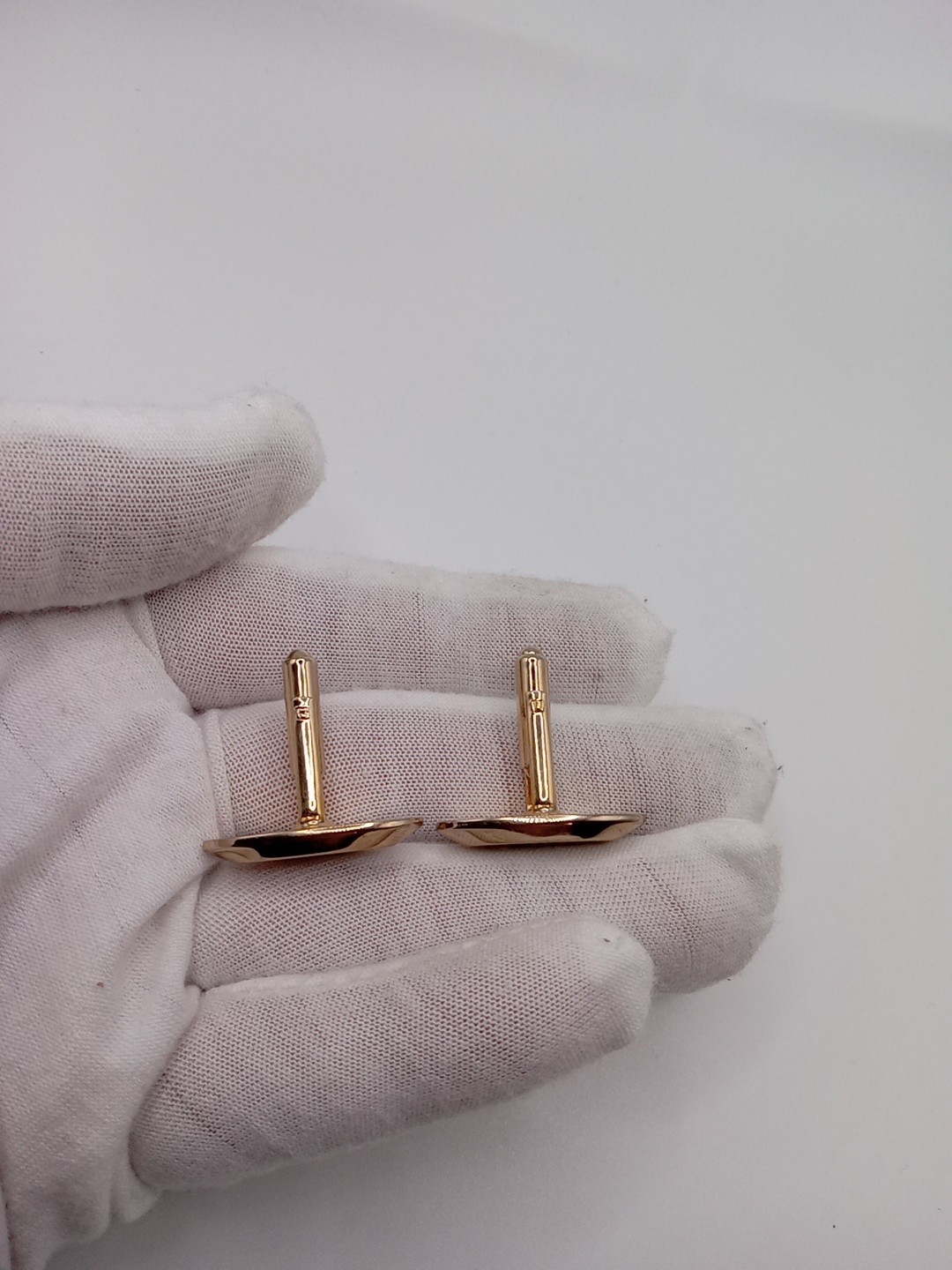 Pair Of Vintage Hickok USA Gold Tone Cufflinks Casual Business