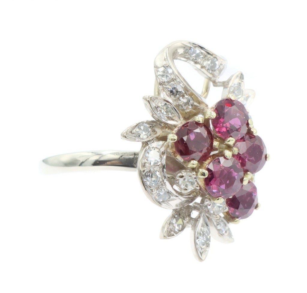 Mid-Century Style 1.20 Ctw Round Garnet & Single-Cut Diamond 14KT Gold Ring