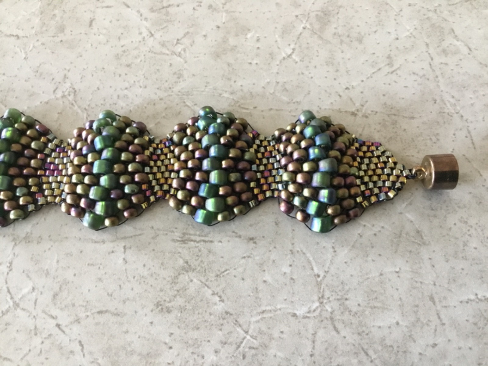 Woven Multicolor Bead Bracelet 8 Inches Gila Monster Scale Colors