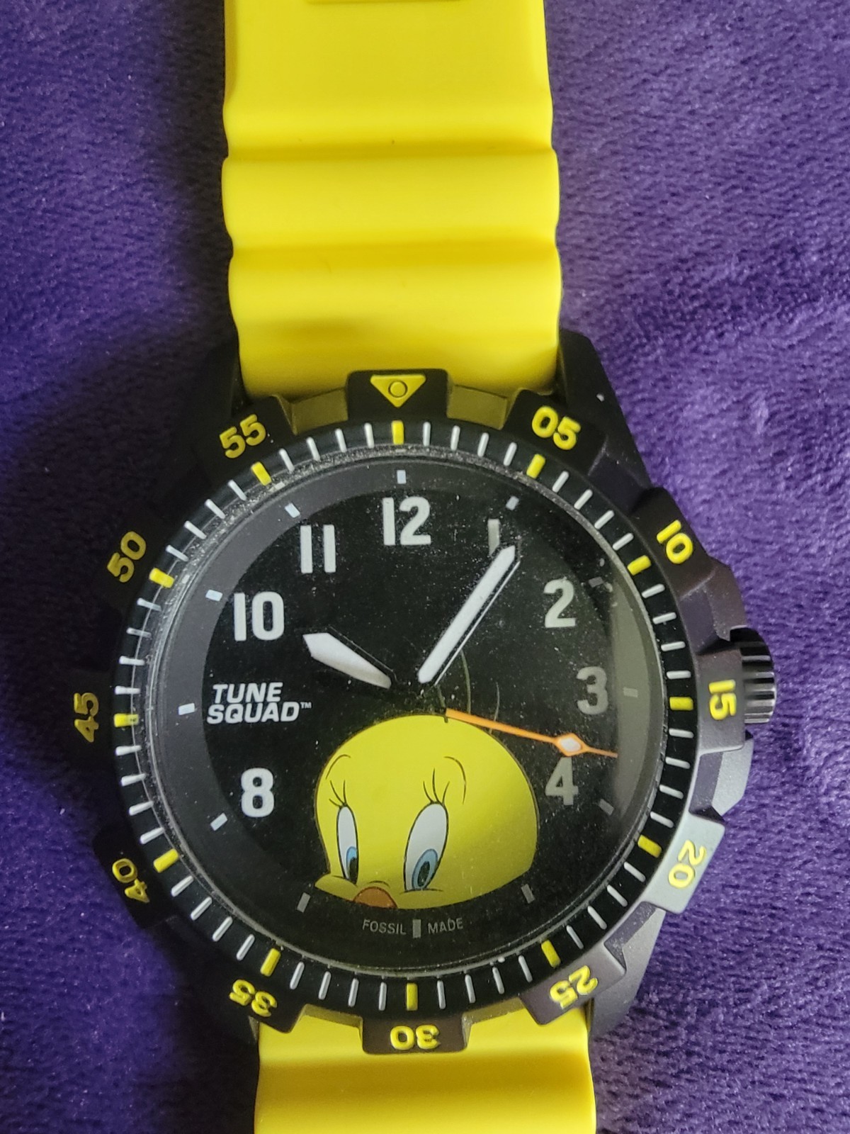Fossil Space Jam A New Legacy Tweety Tune Squad Limited Quartz Watch Yellow
