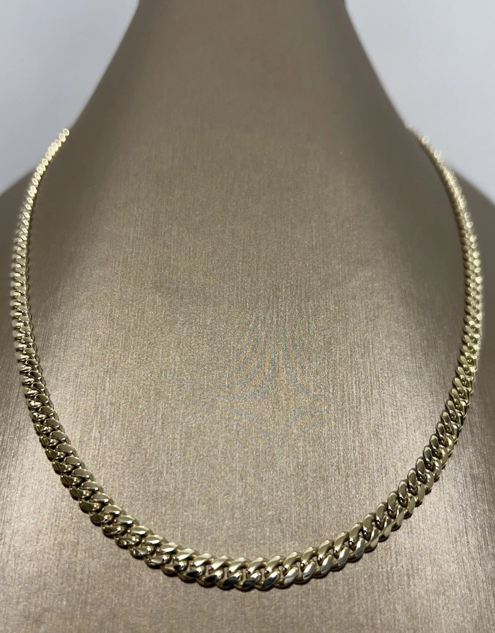 Men’s Solid 14k Yellow Gold Miami Cuban Link Chain 5mm Necklace 20” Approx. 39G.