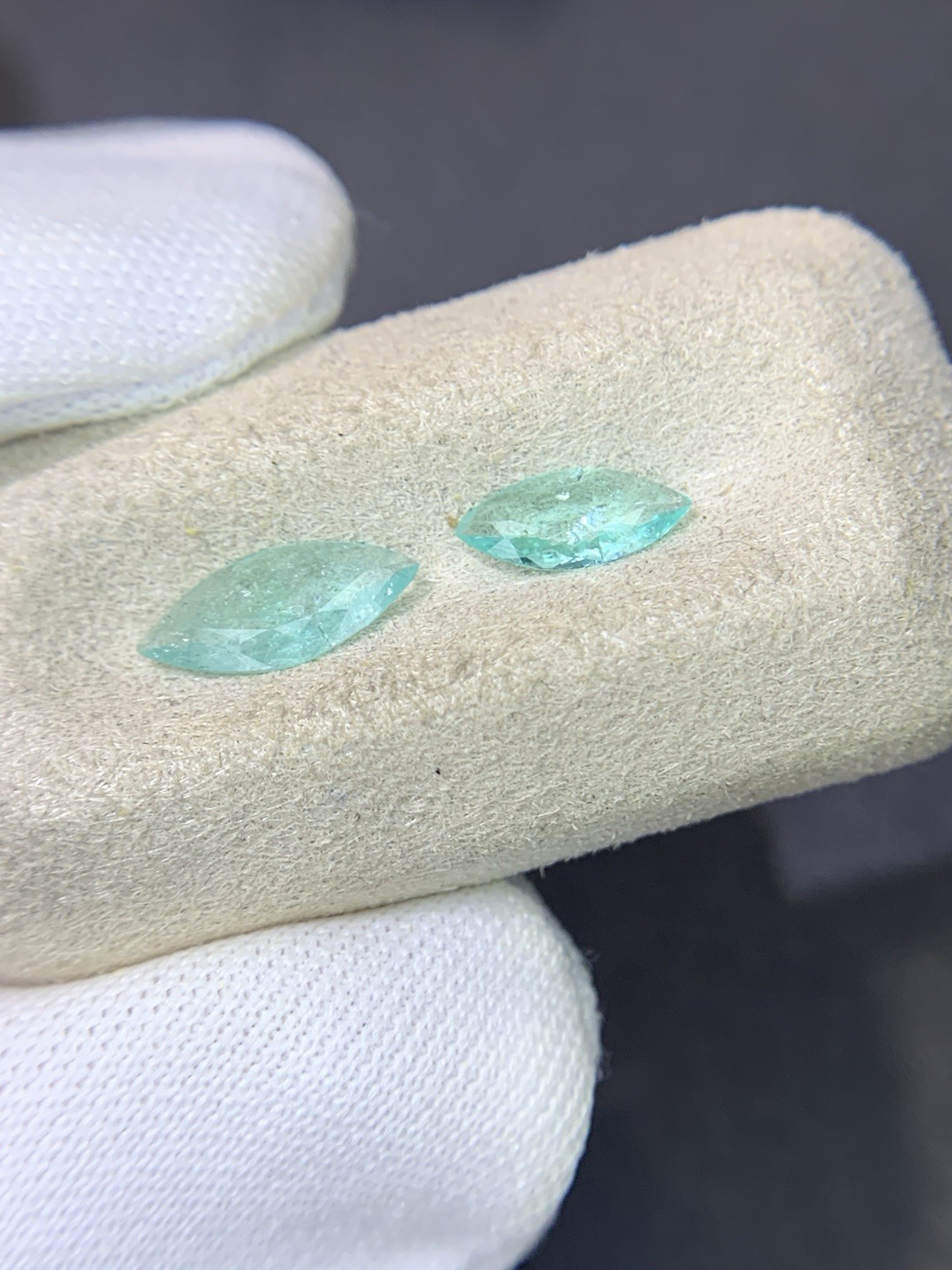 0.82Ct 2pcs Pariaba tourmaline