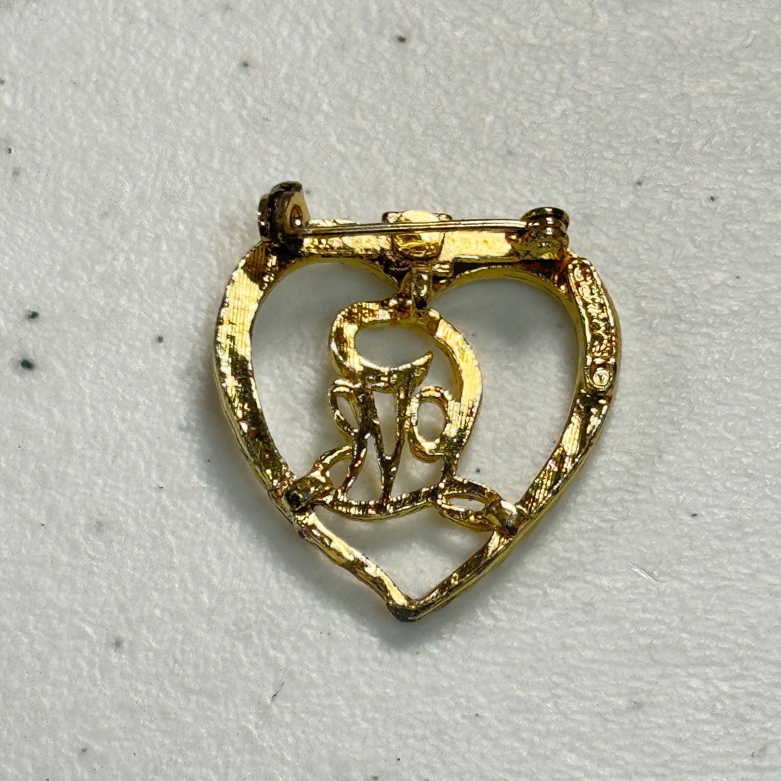 Vintage Gerry’s Heart Love Brooch Gold Tone Rhinestone Open Heart Signed Pin