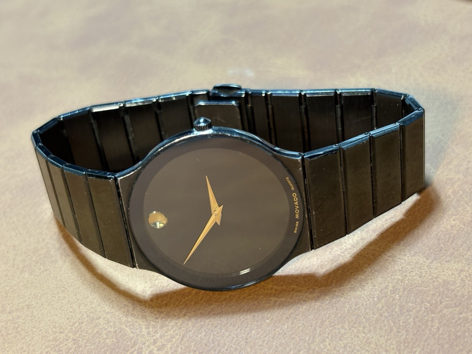 Movado Swiss Museum Women Ultra Thin 84-40-880-AP 32mm Black Watch,Runs
