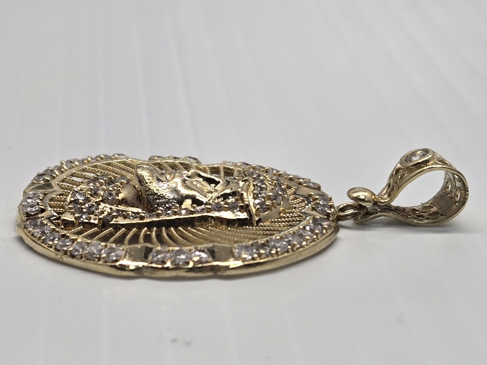 10k Yellow Gold Christ Pendent | 6.5 Grams | @ 6mm Chain Bail • Jesus Head