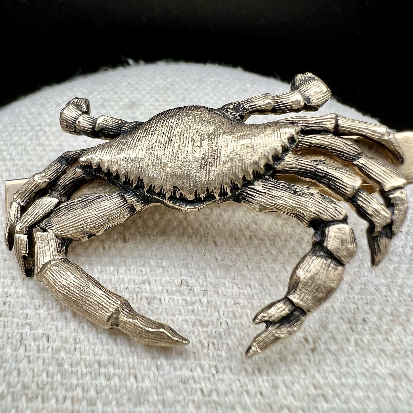 Vintage Crab Tie Clip Gold Tone Jolle Mens Nautical Blue Crab Accessory
