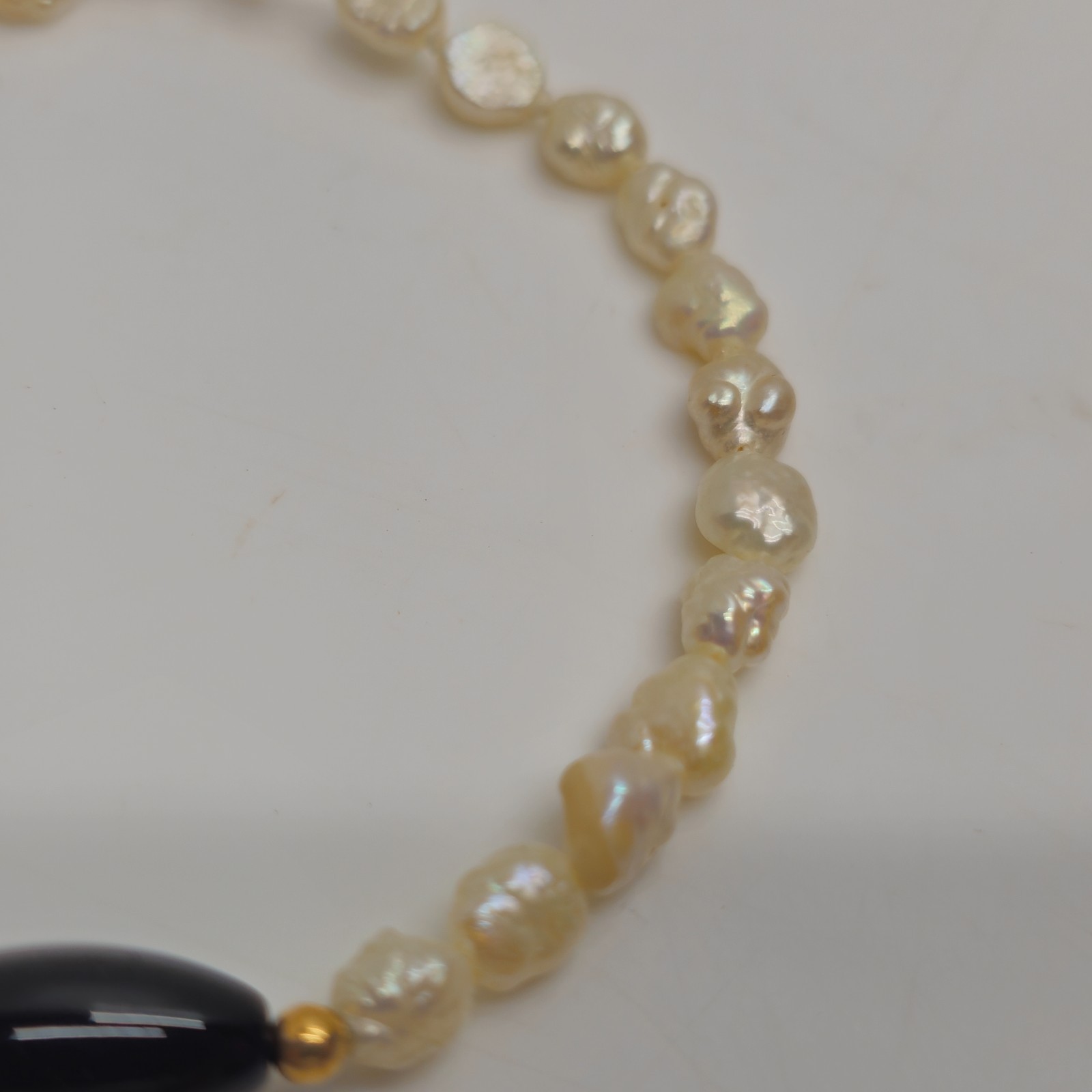 14K Rice Pearl Bracelet Black Center Stone WW Stamp Approx 7in Classic