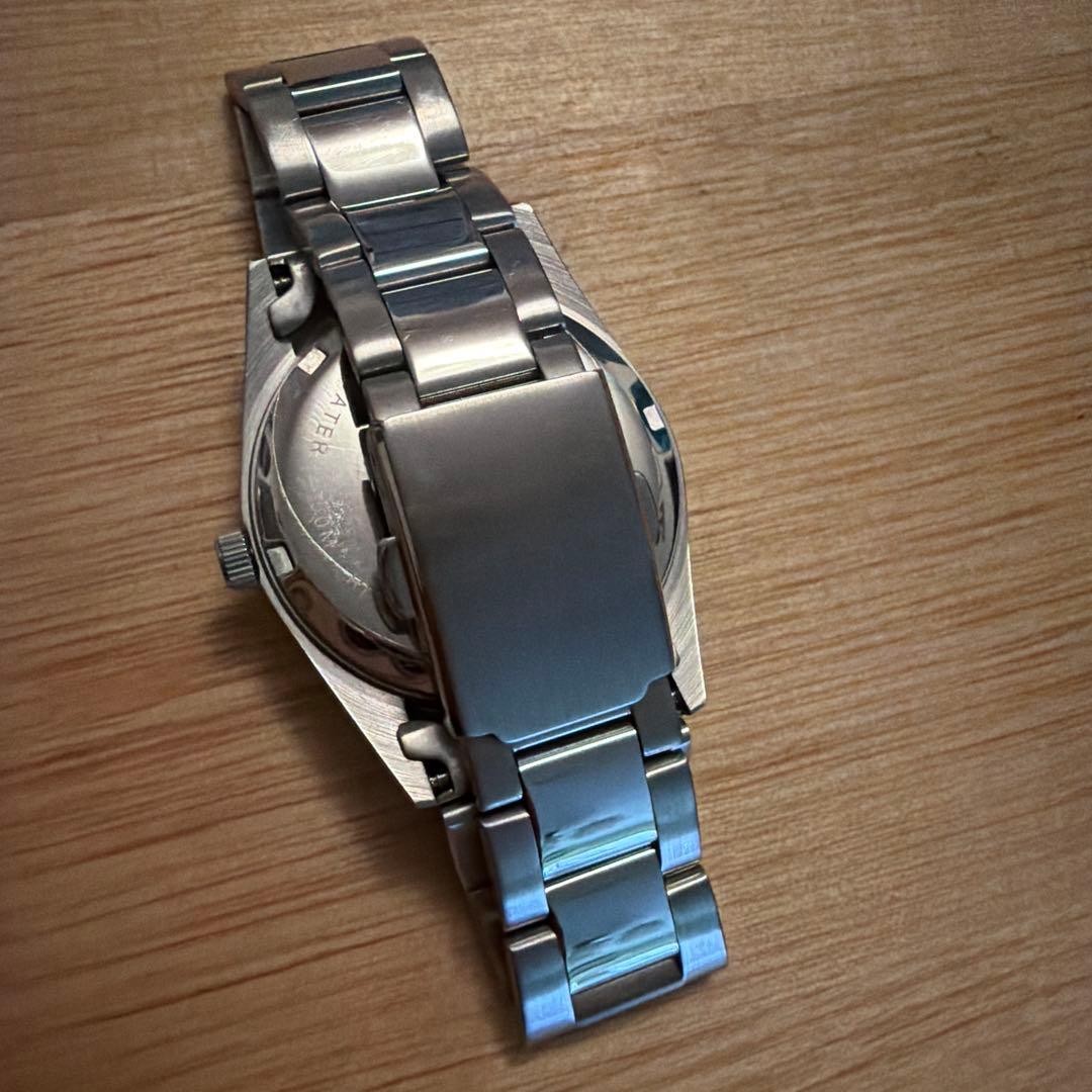 AUREOLE Quartz Watch 10ATM Date Display Sports Watch