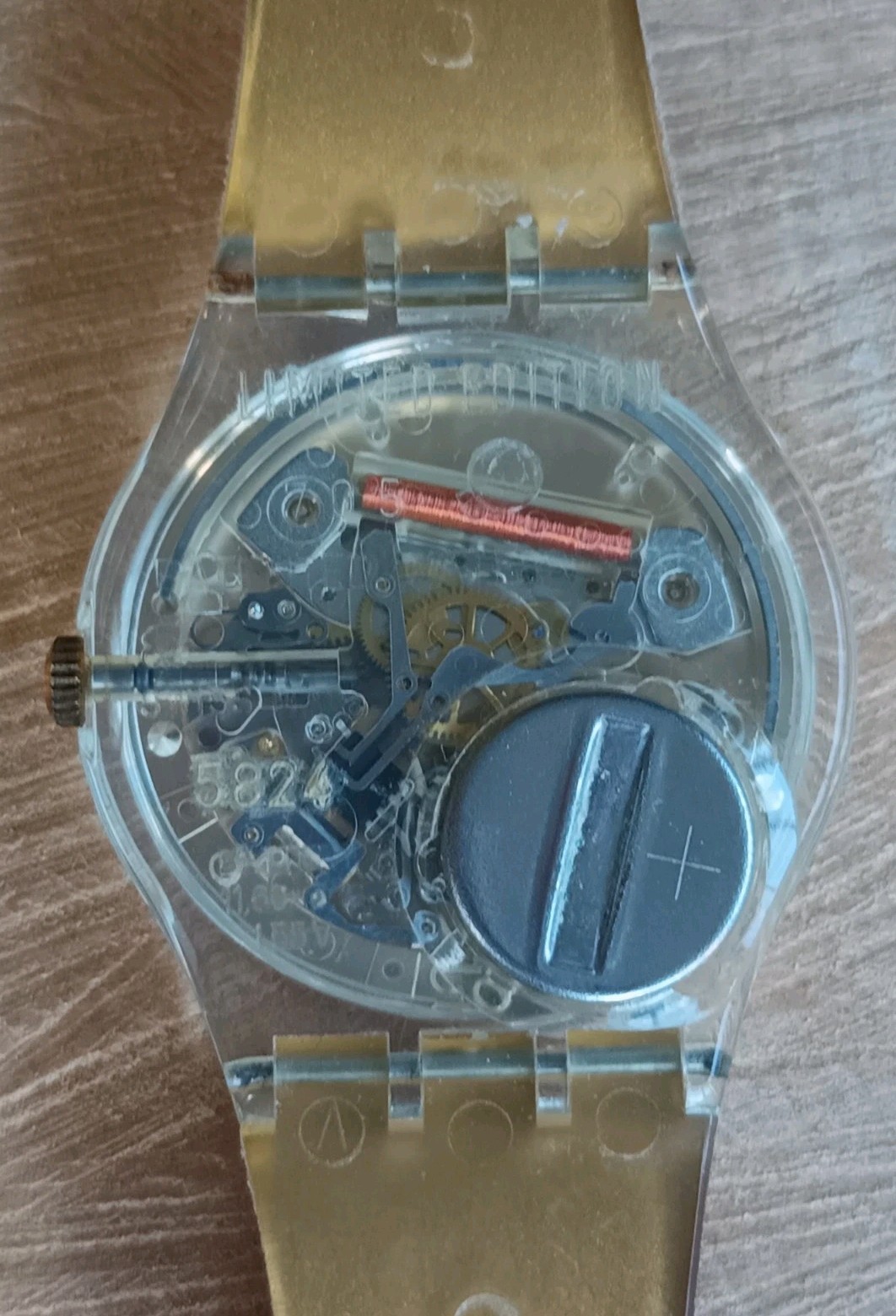 SWATCH GK248 QUARTZ GENTS WATCH LIPSTICK AN ARTIST DESIGN SPECIAL A CLASSIC