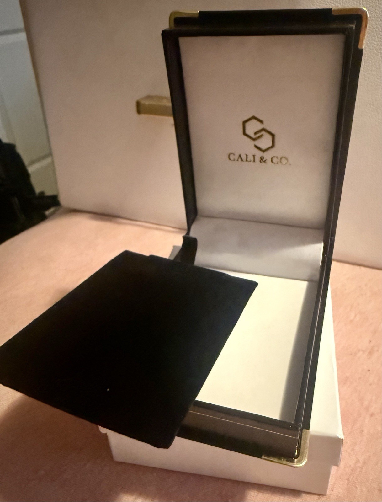 CALI & CO. Lined Jewelry Gift Box, White/Black/Gold Paperboard, 1 Piece