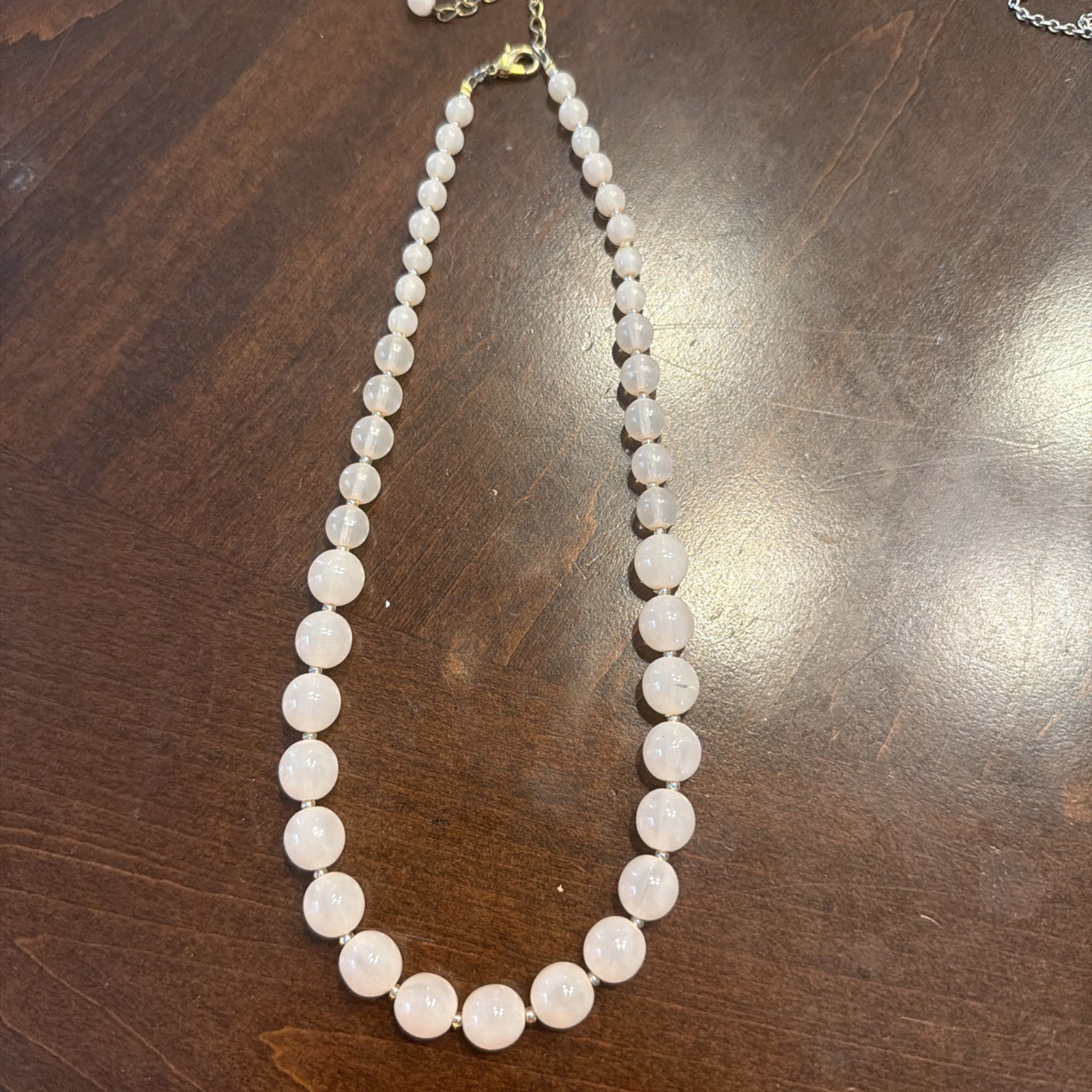 Vintage White Lucite Beaded Necklace Graduated Round Strand Mid Century Mod 18”