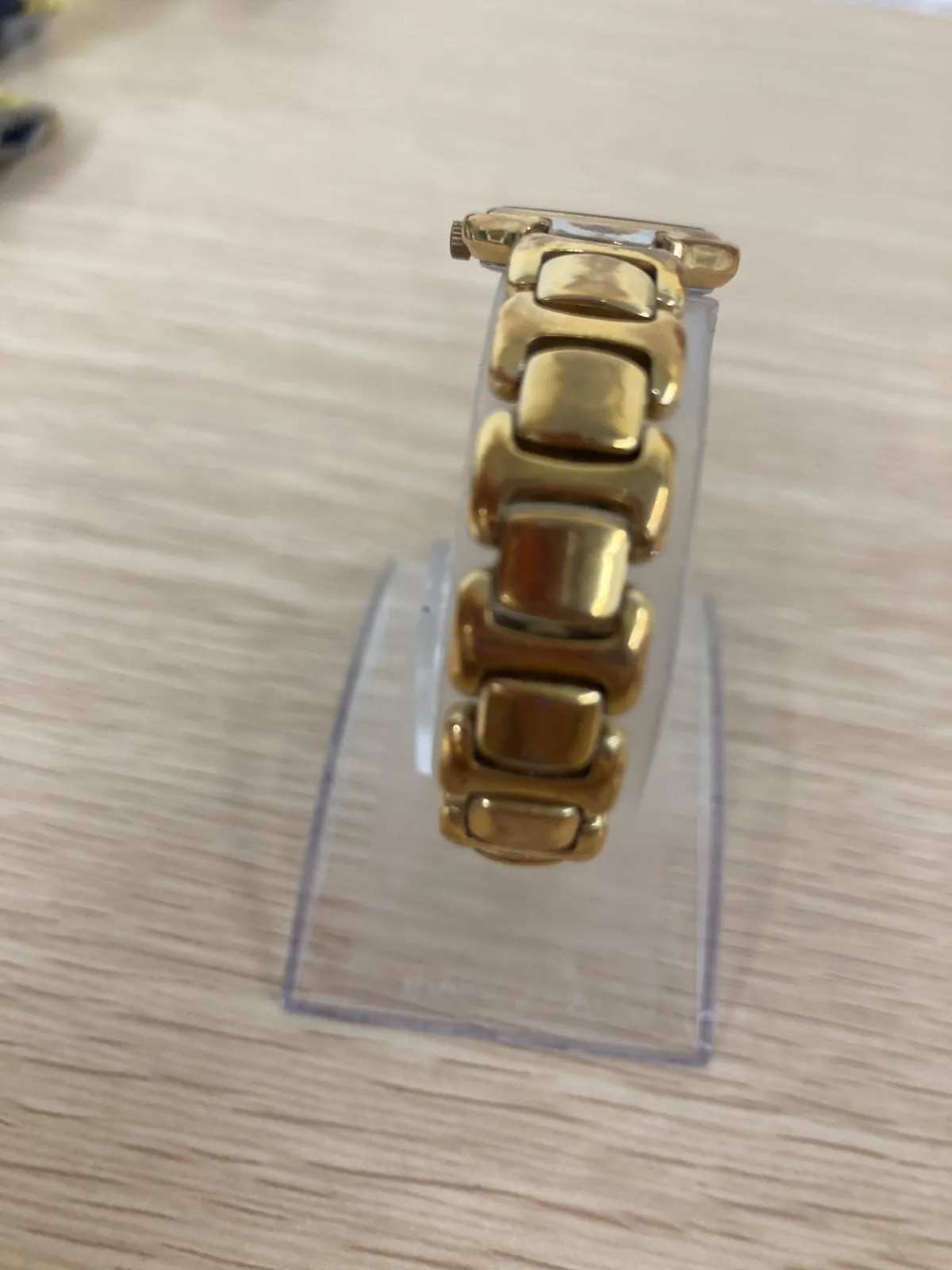% Non-working Citizen Noblia Gold Stone Wristwatch [Watch 2][1]