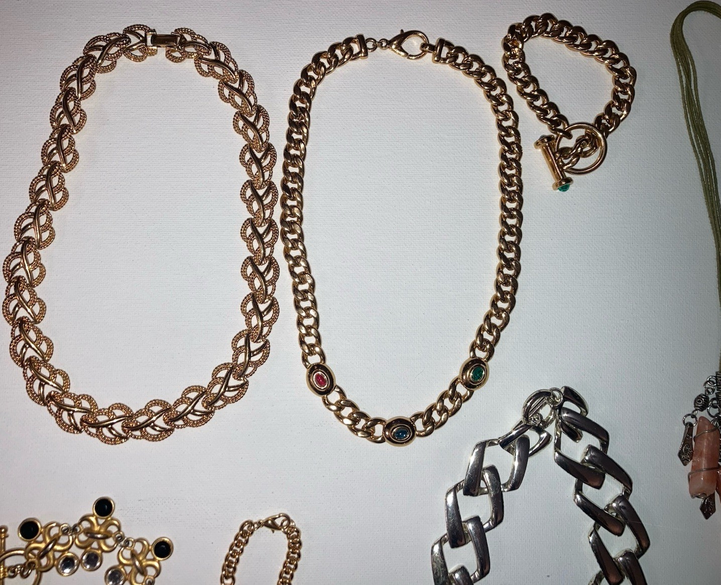 Lot Of 12 Pieces Of Costume Jewelry Stones Metal Bracelets Necklaces Excellent
