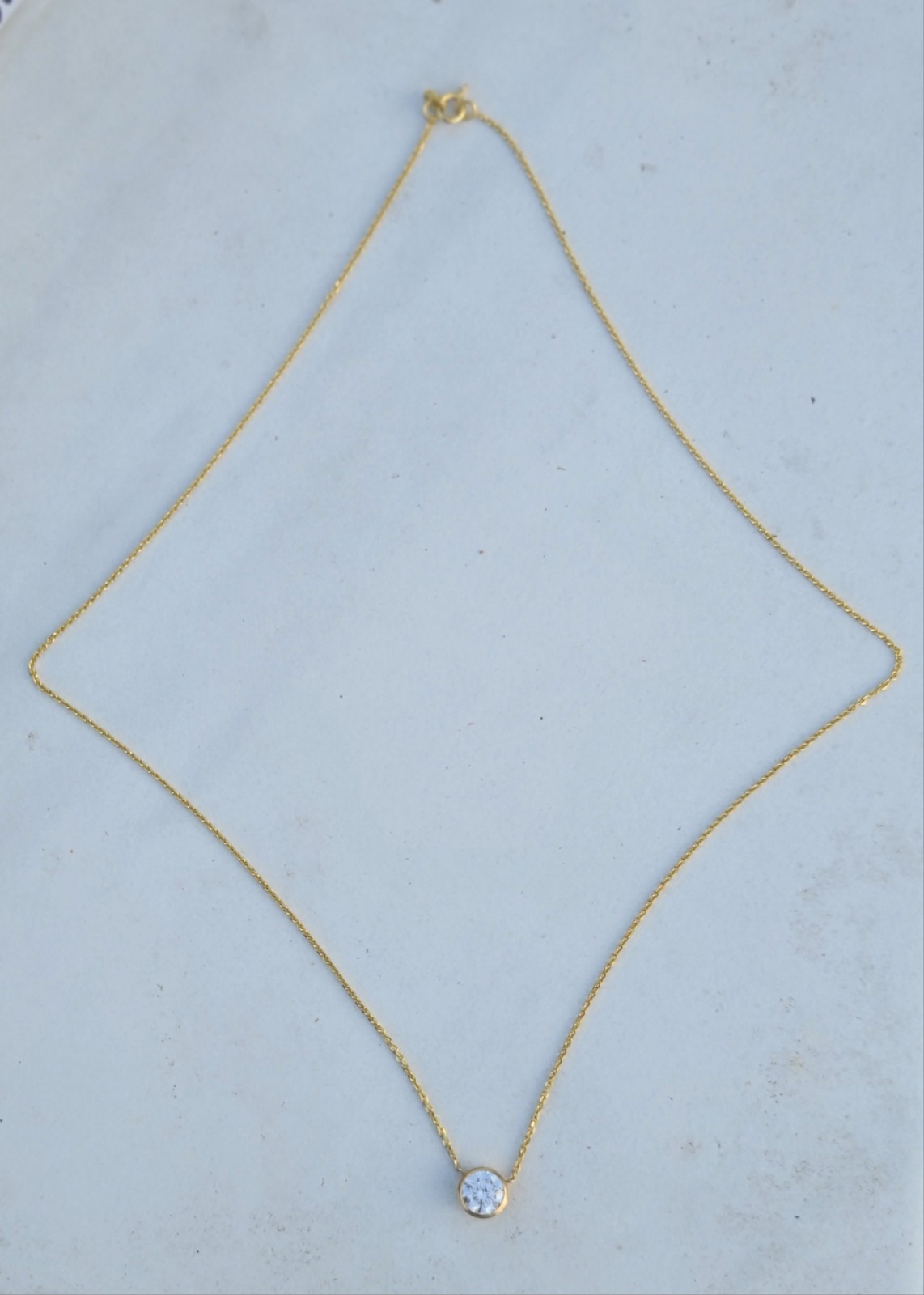 14k Solid Yellow Gold AAA Iced Station Pendant Chain Necklace 18″ Signed 2.27gr