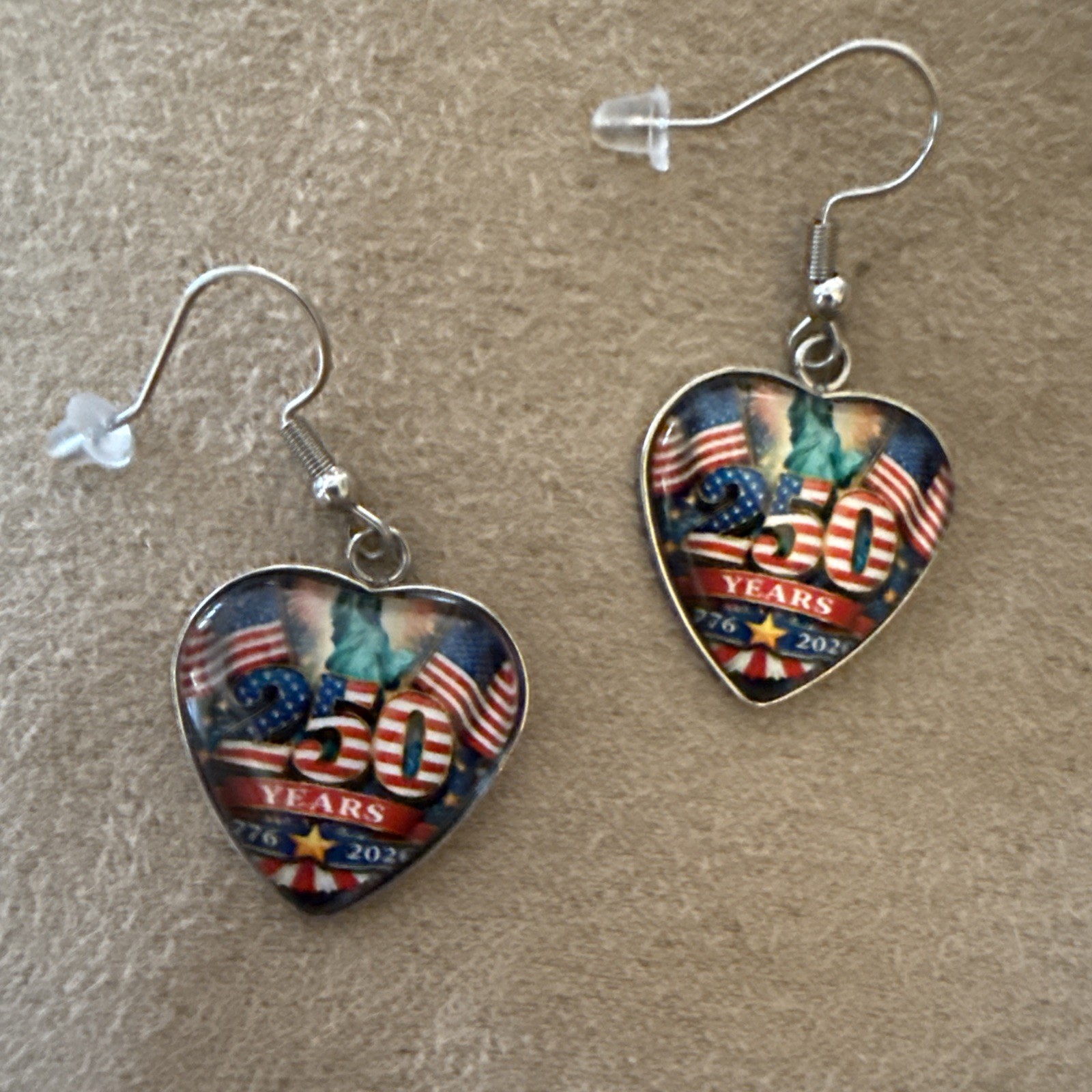 250th Anniversary W/American Flags/Statue Of LibertyDangle Heart Shaped Earrings