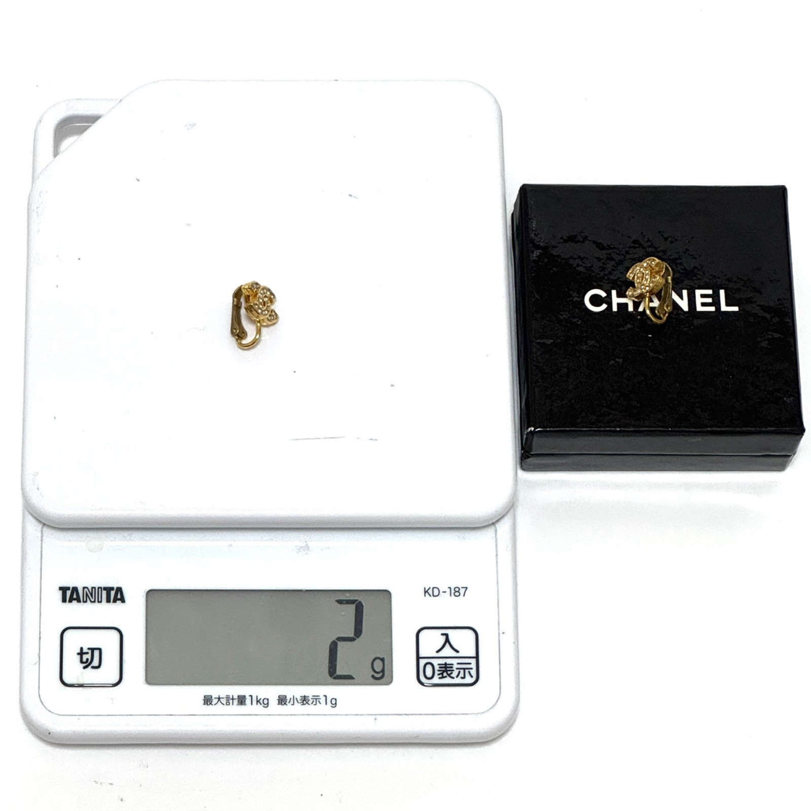 CHANEL 2092 CC Logo COCO Mark Earrings Gold Rhinestone Clip-On Authentic JAPAN