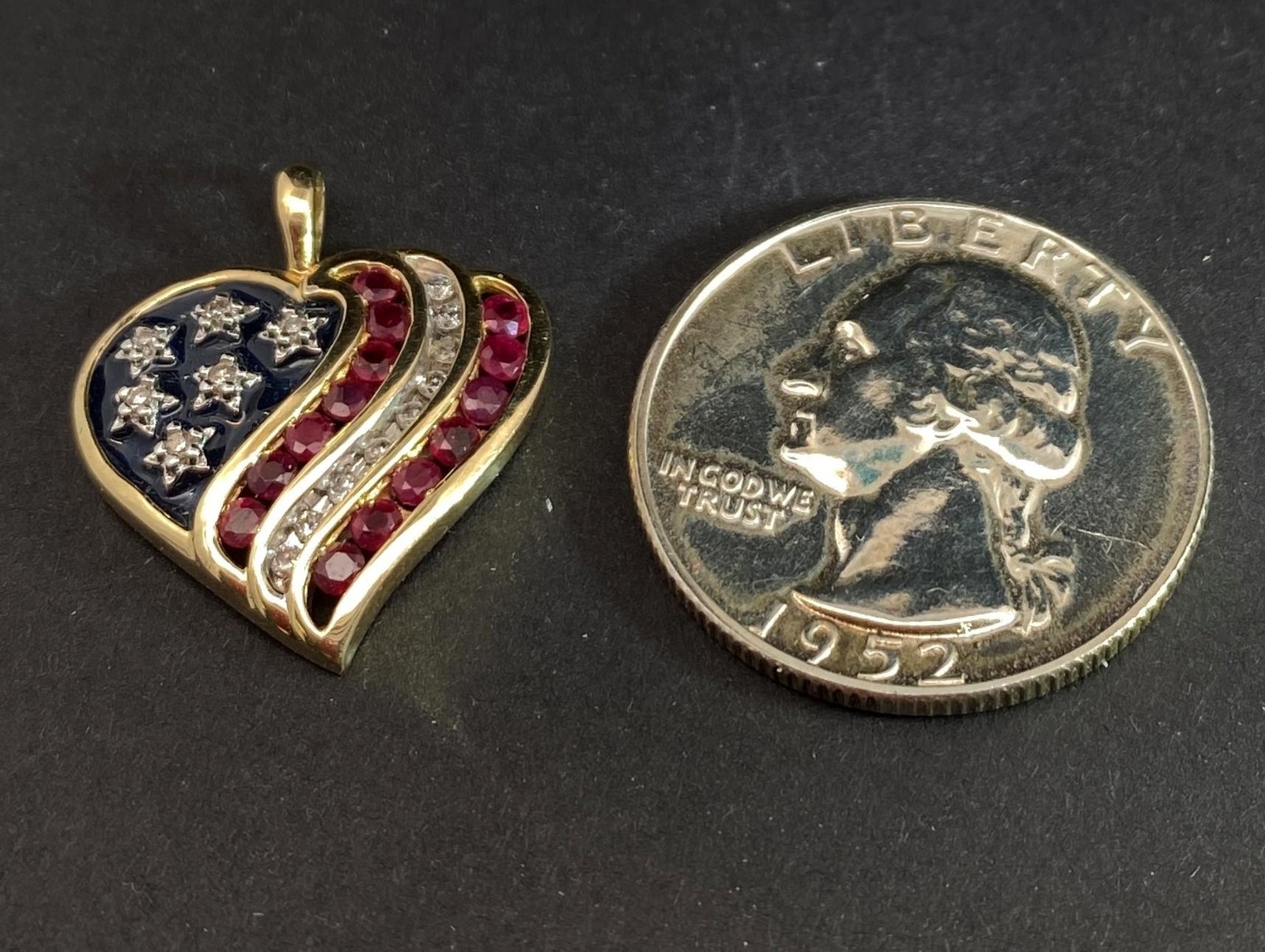 14k Yellow Gold Heart Flag Diamond Accent Charm Pendant C173