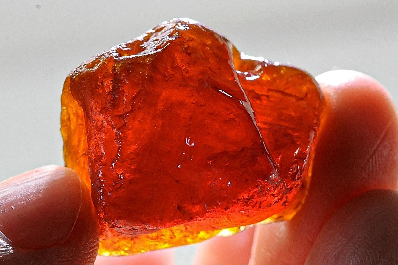 108Ct Natural Spessartine Orange Garnet Facet Rough Specimen Nigeria YFDA7