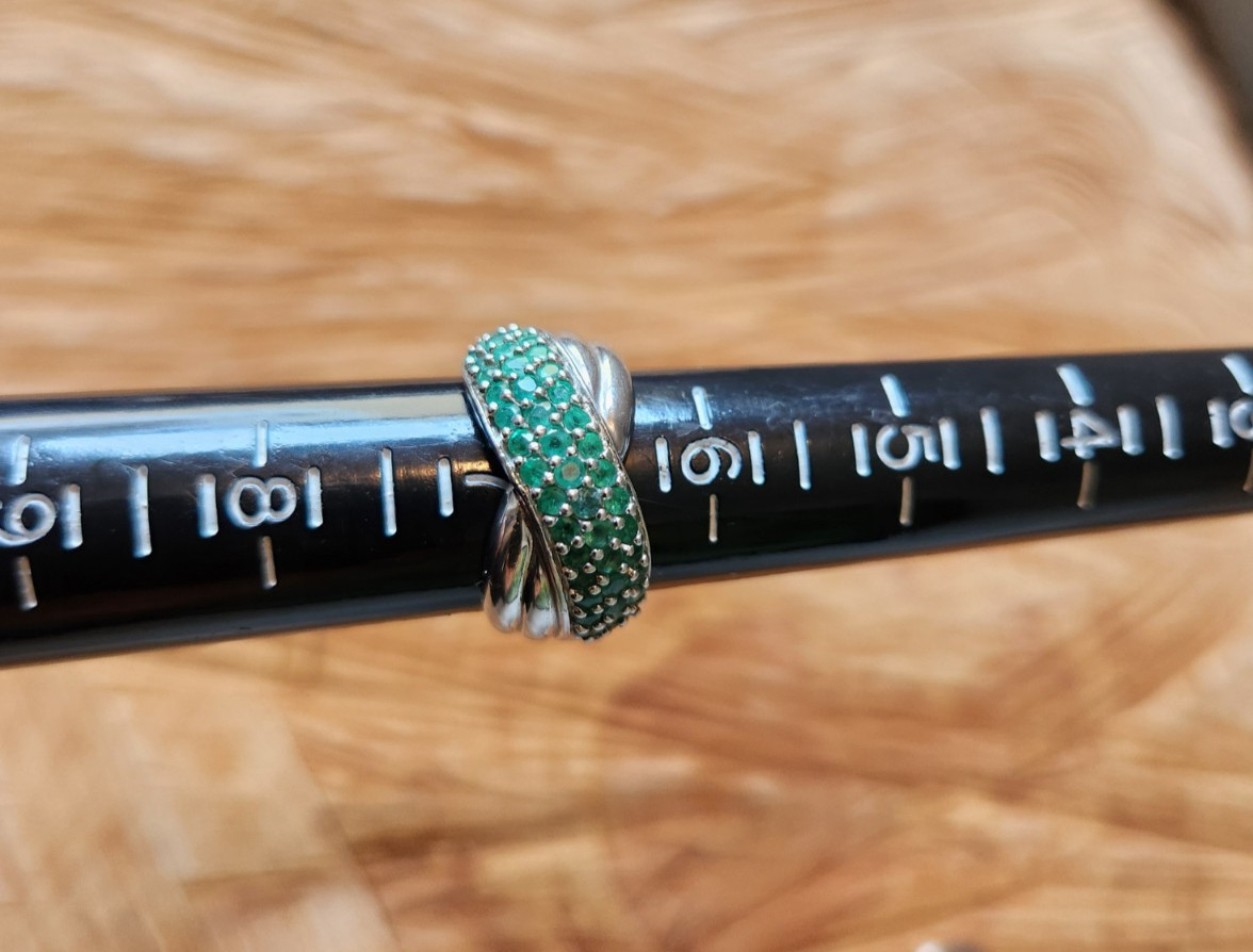 STERLING SILVER 3 ROWS EMERALD CROSSOVER WIDE BAND RING SIZE 7 APPROX. .40 CARAT