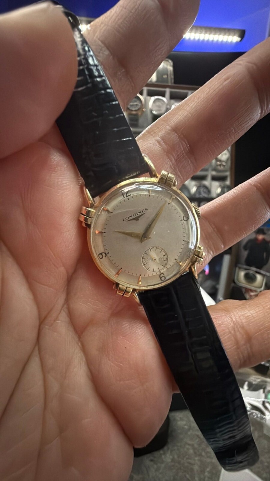 Longines 14K Solid Gold Fancy Knot Lugs Manual Wind Sub Seconds Vintage Watch