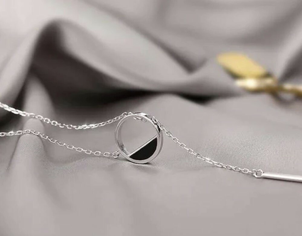 925 Sterling Silver Necklace, Exquisite Infinity Circle and Bar Choker & Pendant