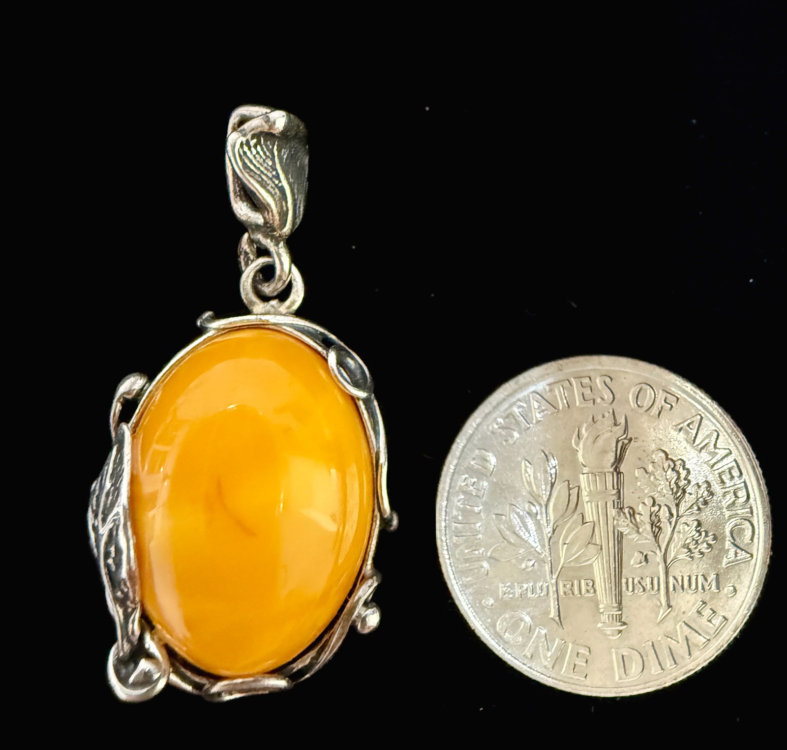 Vintage Amber Pendant 925 Silver Jewelry Natural Yellow Opaque Egg Yolk