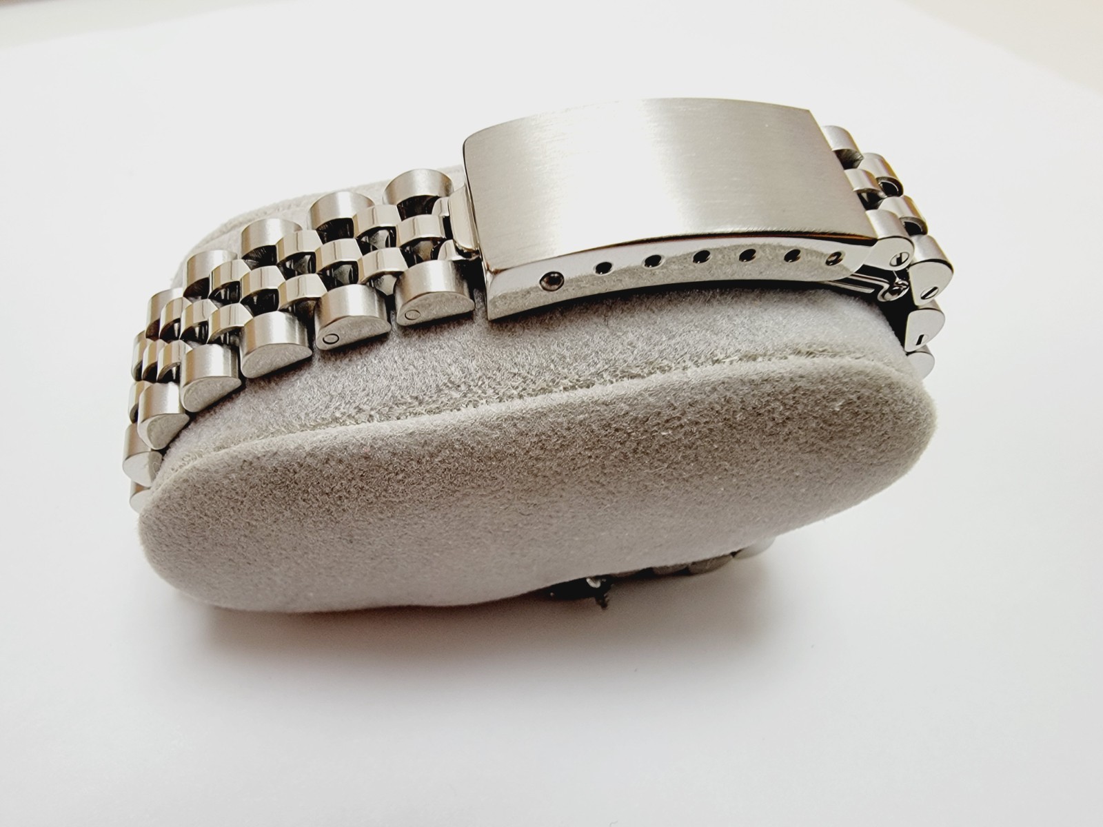 JUBILEE WATCH BRACELET FOR ROLEX DATEJUST 6800/68000 S/Steel Width: 17/14mm
