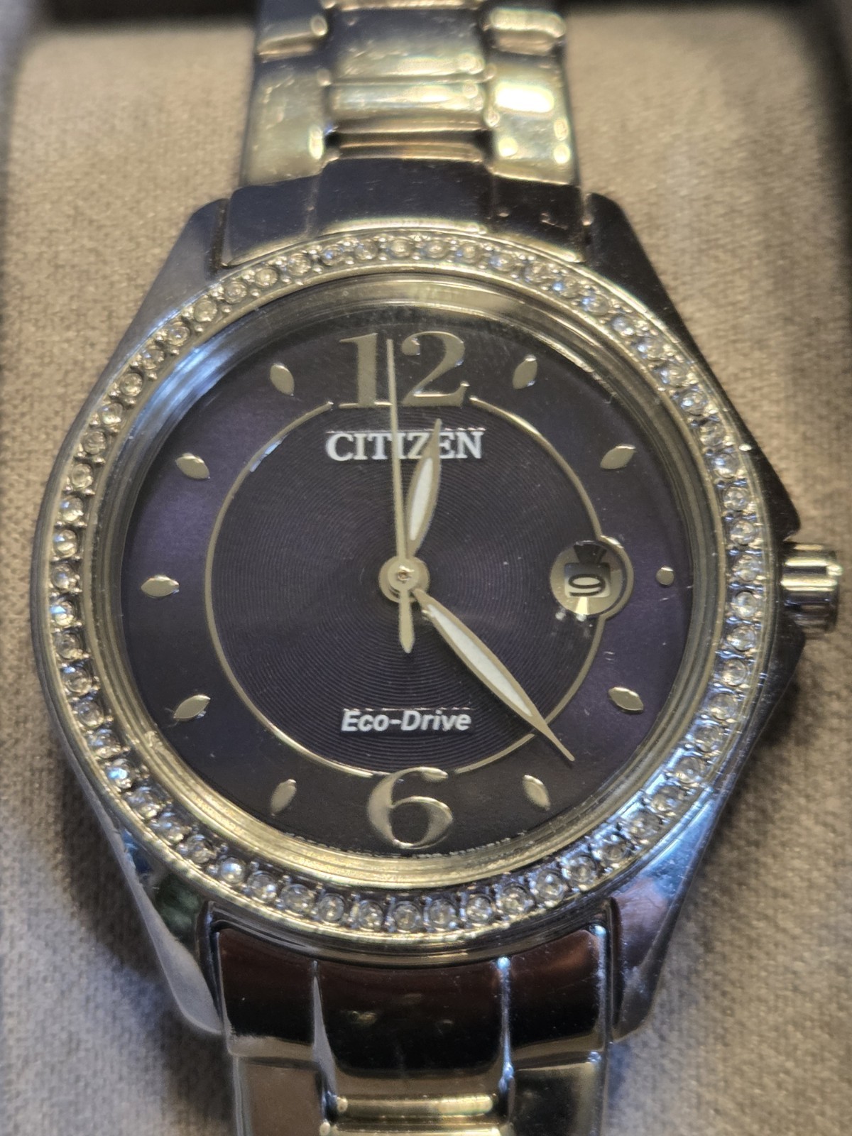 Citizen Eco-Drive Silhouette Crystal 30mm Silver Case Blue Dial. Date At 3 Spot