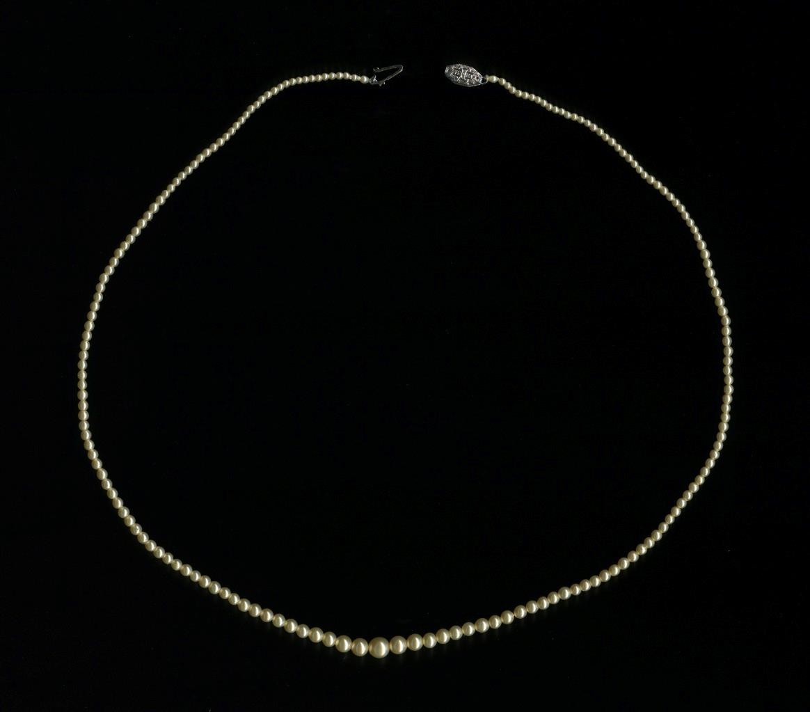 New 10K 7.21 Gram 20″ Solid White Gold Cream White Pearl Graduated Necklace -LY