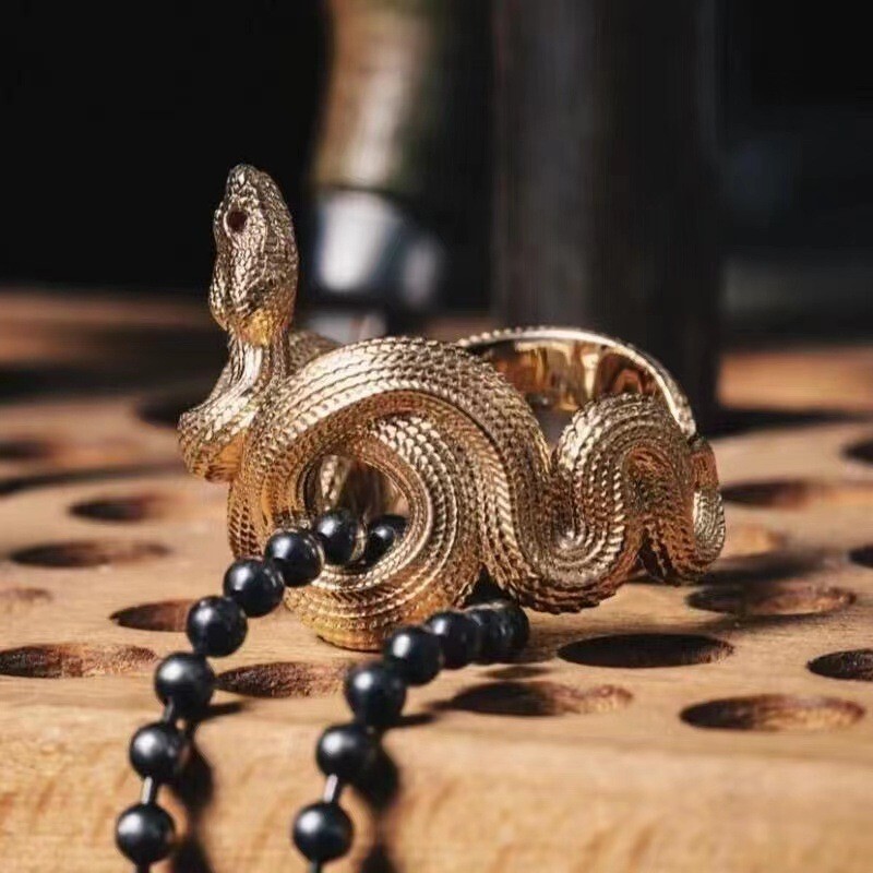 Pure brass snake ring Personalized hip-hop niche jewelry Fashion unique design
