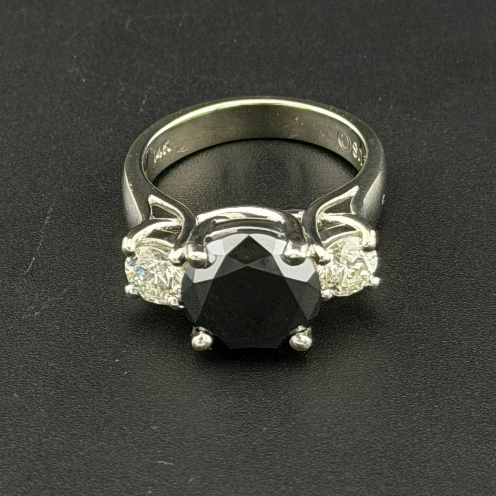 3.75 CT BLACK DIAMOND ENGAGEMENT RING W/2 SIDE STONES SI2 H-I – 14KWG 7.36G SZ 6
