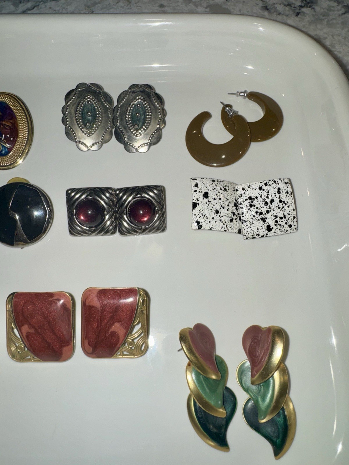 Vintage Earrings Mixed Lot Assorted Styles Multicolor 20 Metal Plastic Enamel
