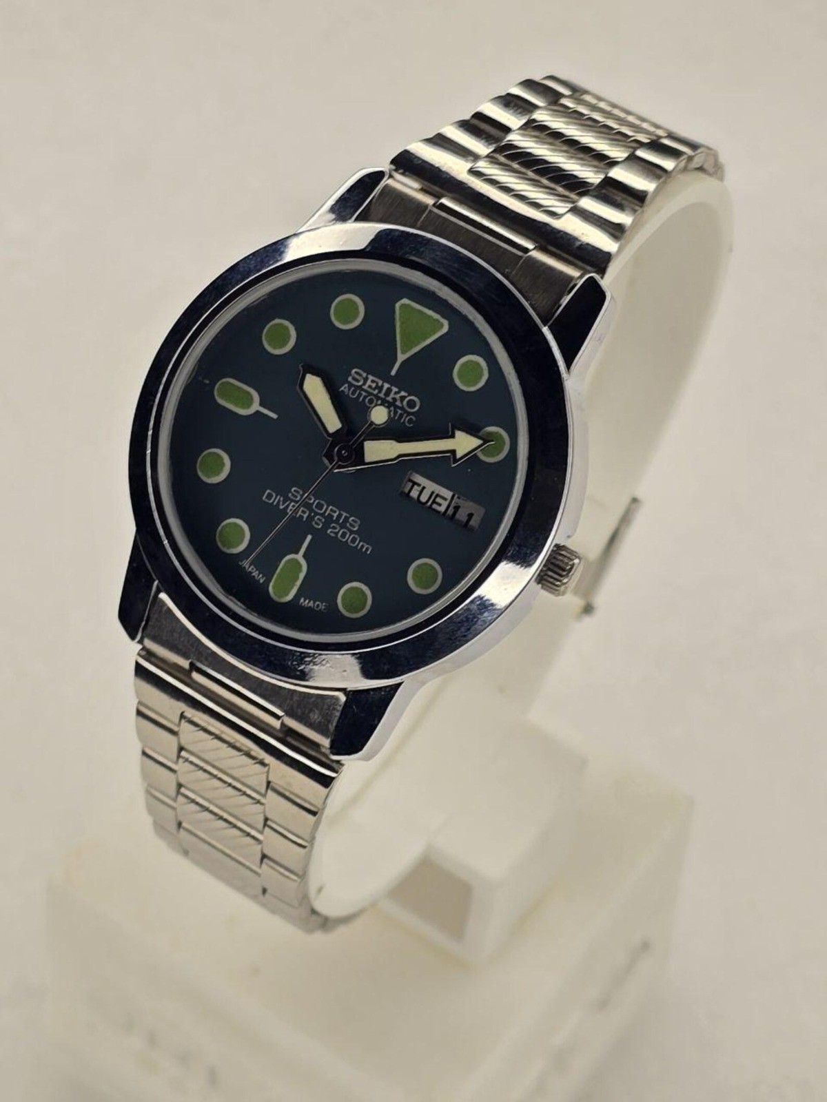 Vintage Refurbished Seiko Automatic Green Classic D/D Men’s WristWatch 36MM
