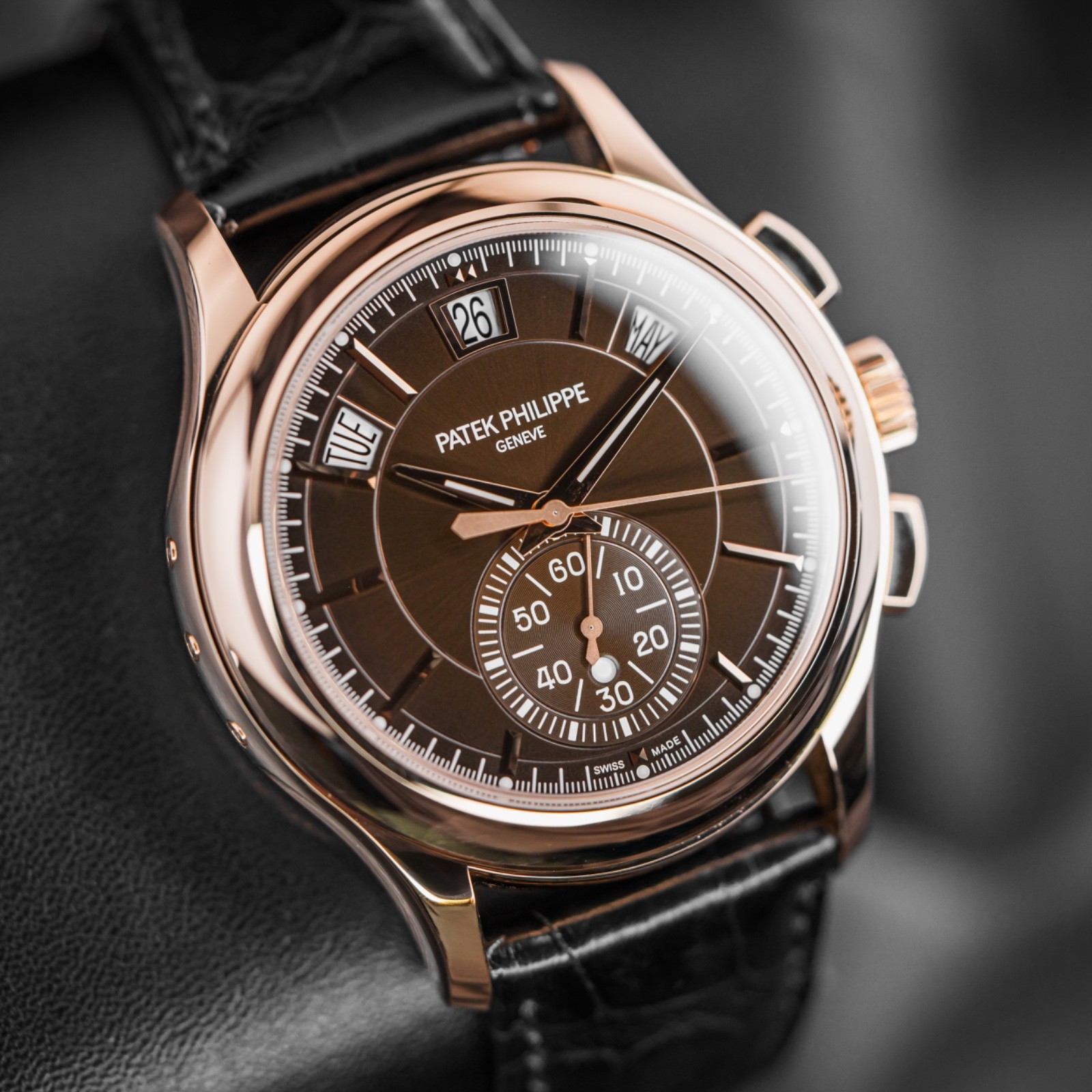 Patek Philippe 5905R-001 Annual Calendar Chronograph Rose Gold with Papers