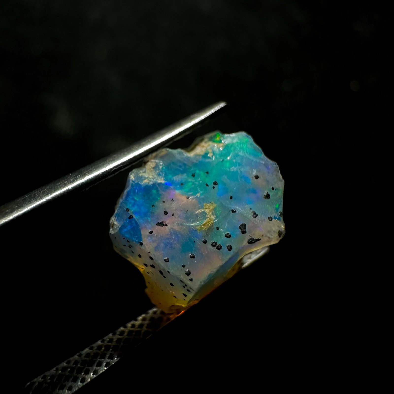 2.80 CTS Natural Ethiopian Opal Rough, Multi Fire Opal Gemstone, Welo Opal Raw.