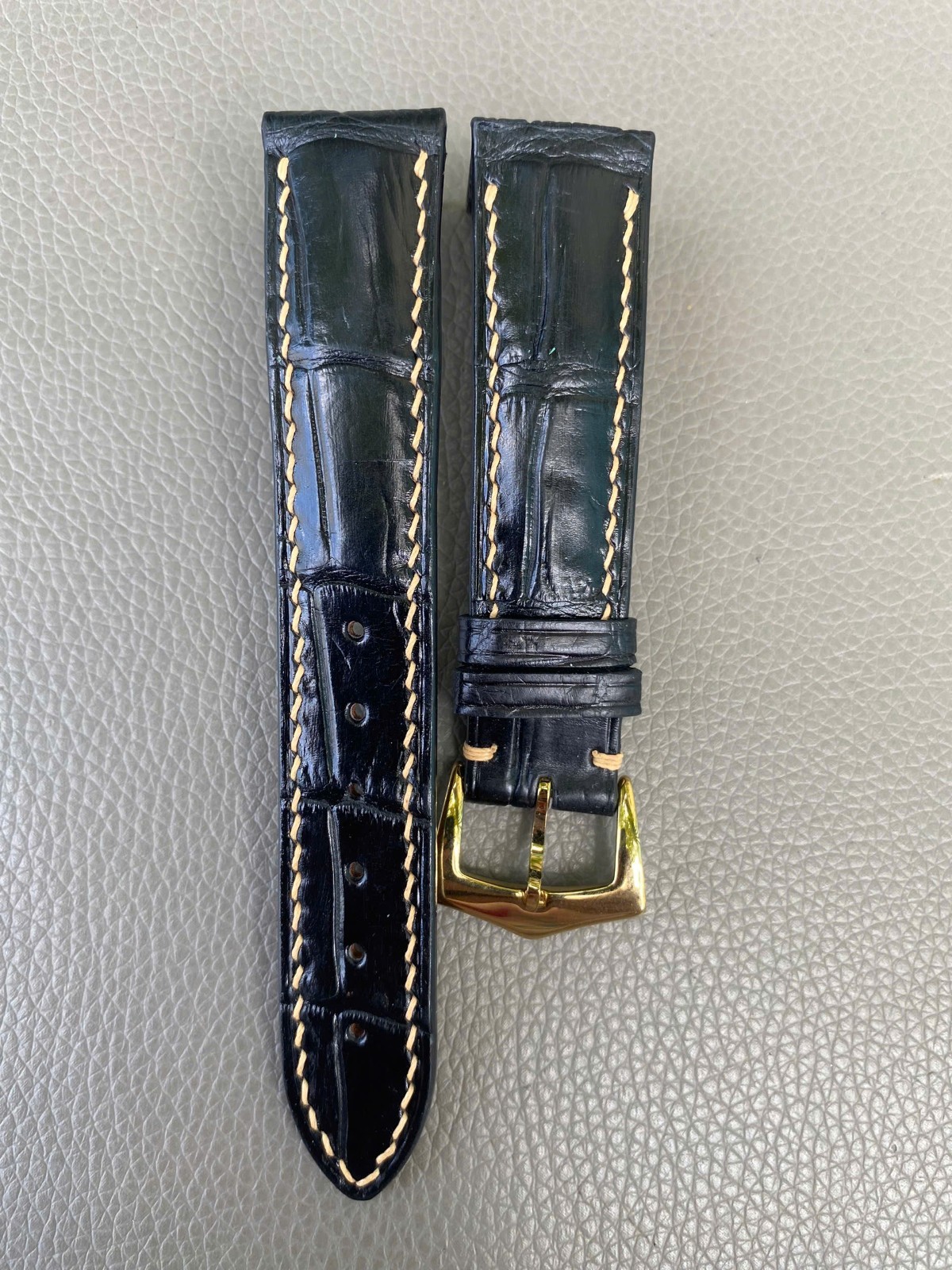 Custom Open Ended Black Genuine leather Strap size 12 13 14 15 16 17 18 19…26