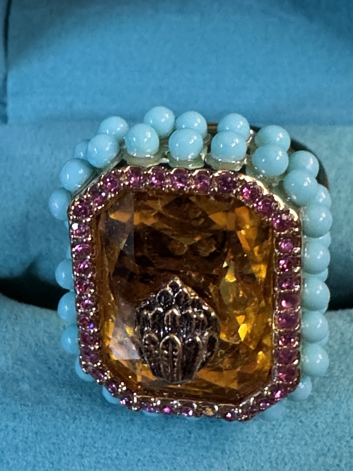 KURT GEIGER LONDON GOLD TONE EMERALD CUT COCKTAIL EAGLE HEAD RING IN ORANGE 7