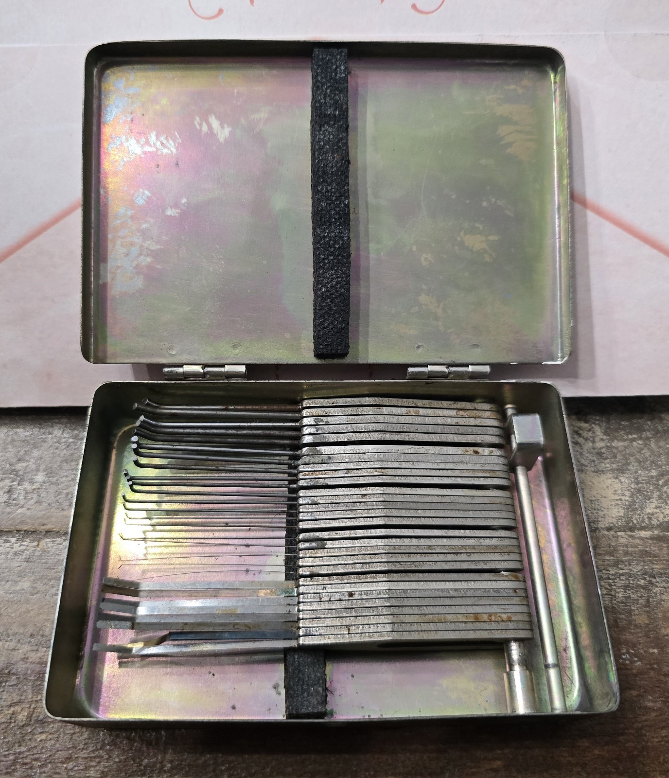 Vintage Teletype Wire Feeler Gauge Set Of 28 In Metal Box Small Tools