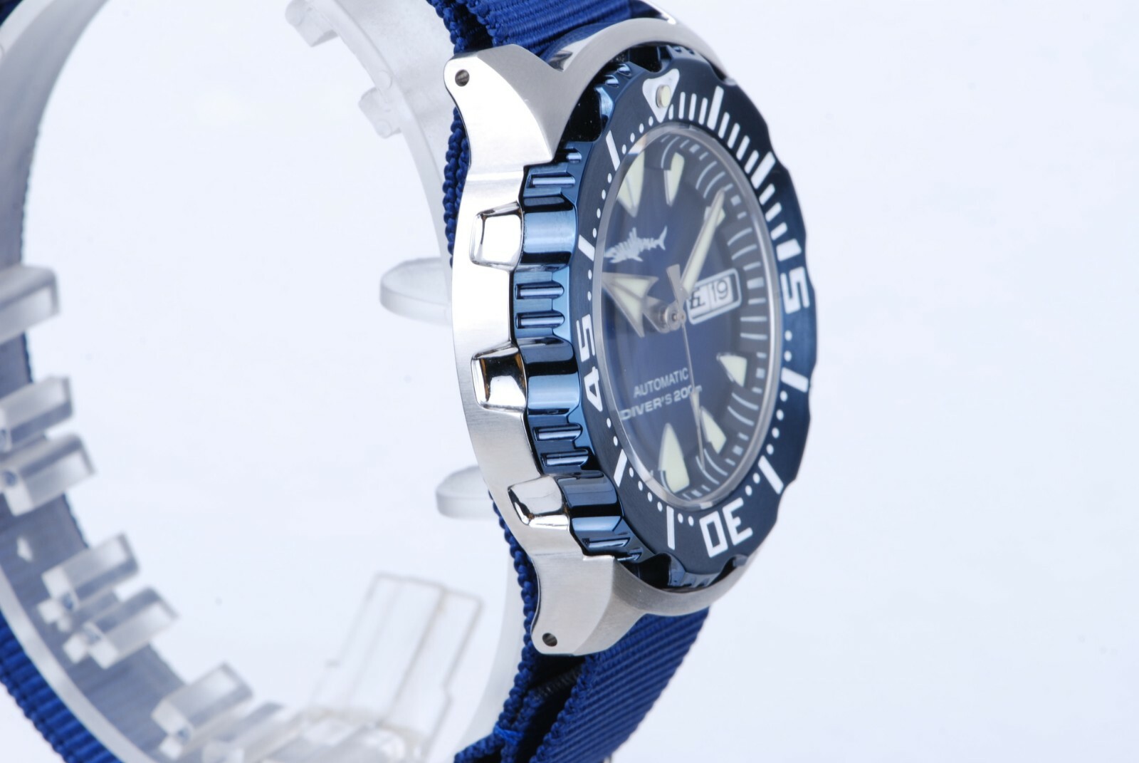 Heimdallr Sharkey Ocean Monster PVD BLUE NH36 Day Date Automatic 200m Dive Watch
