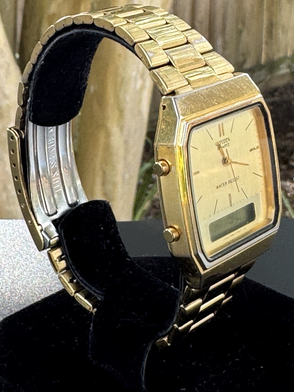 Citizen Quartz Vintage Analog-Digital LCD Gold Tone 31mm | Alarm Chrono Date