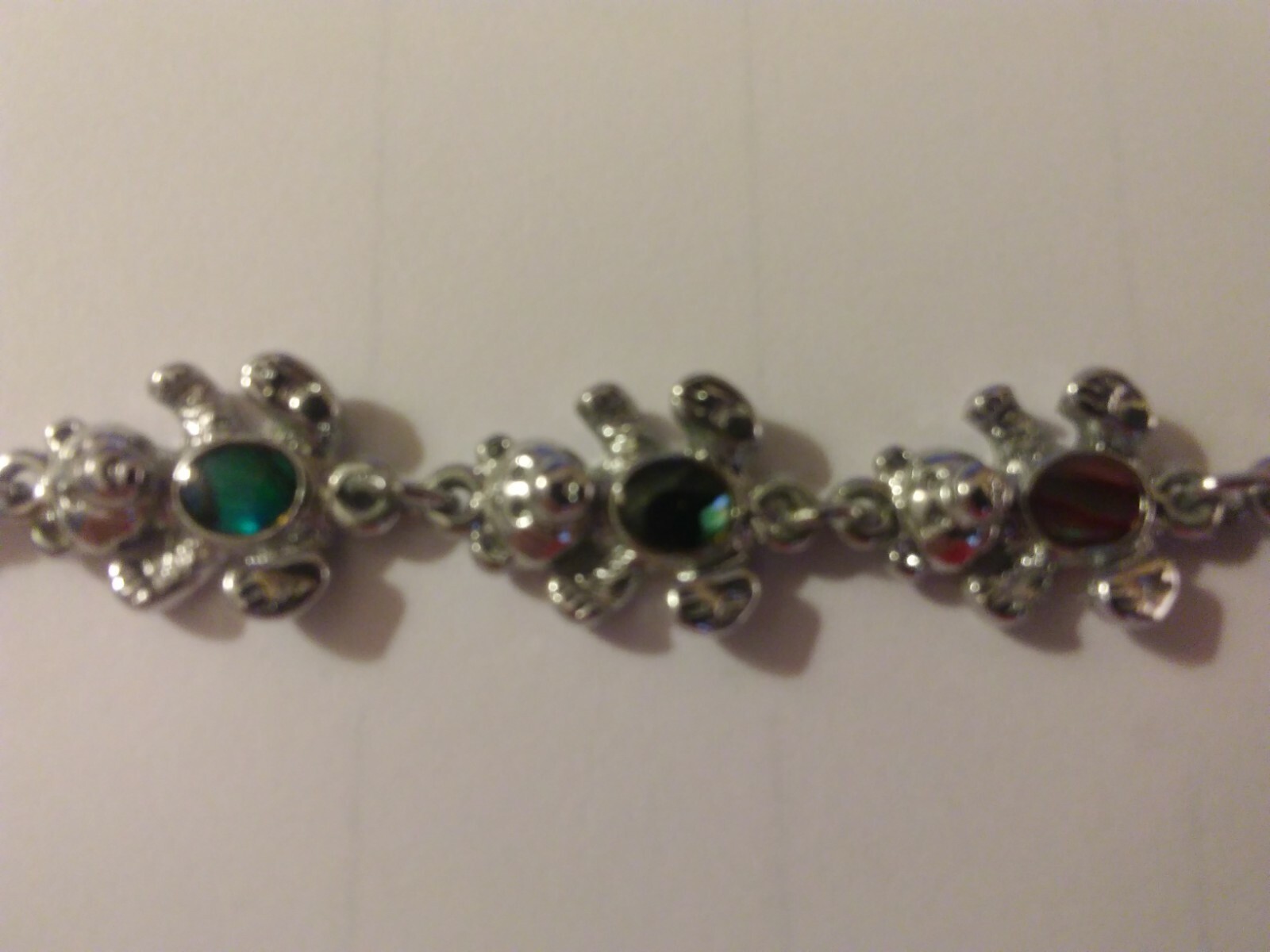 Bracelet 9 Teddy Bears ea w/Different Colored Stone on Tummy 7.25″L x 0.60″W NEW