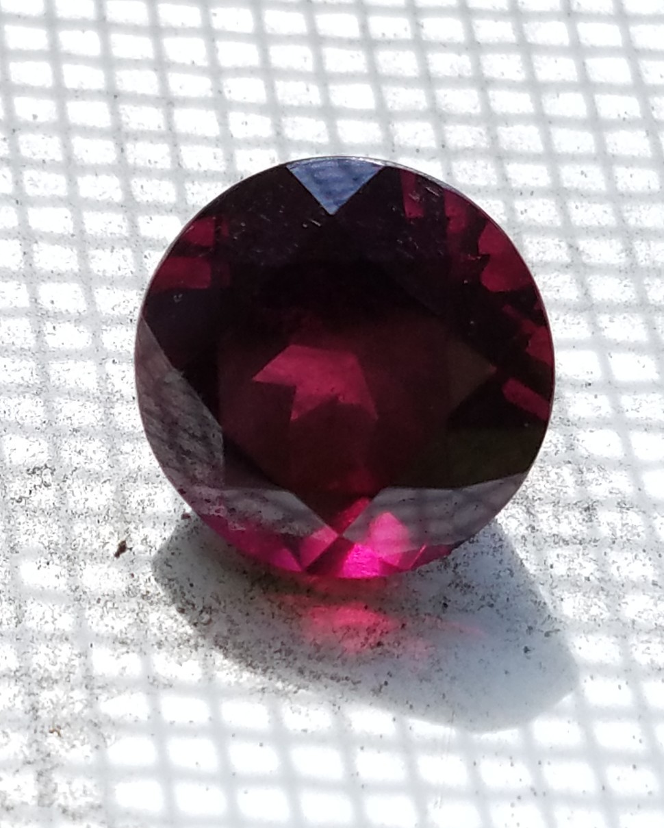 11.09 CARAT NATURAL RHODOLITE GARNET 13.11 MM ROUND