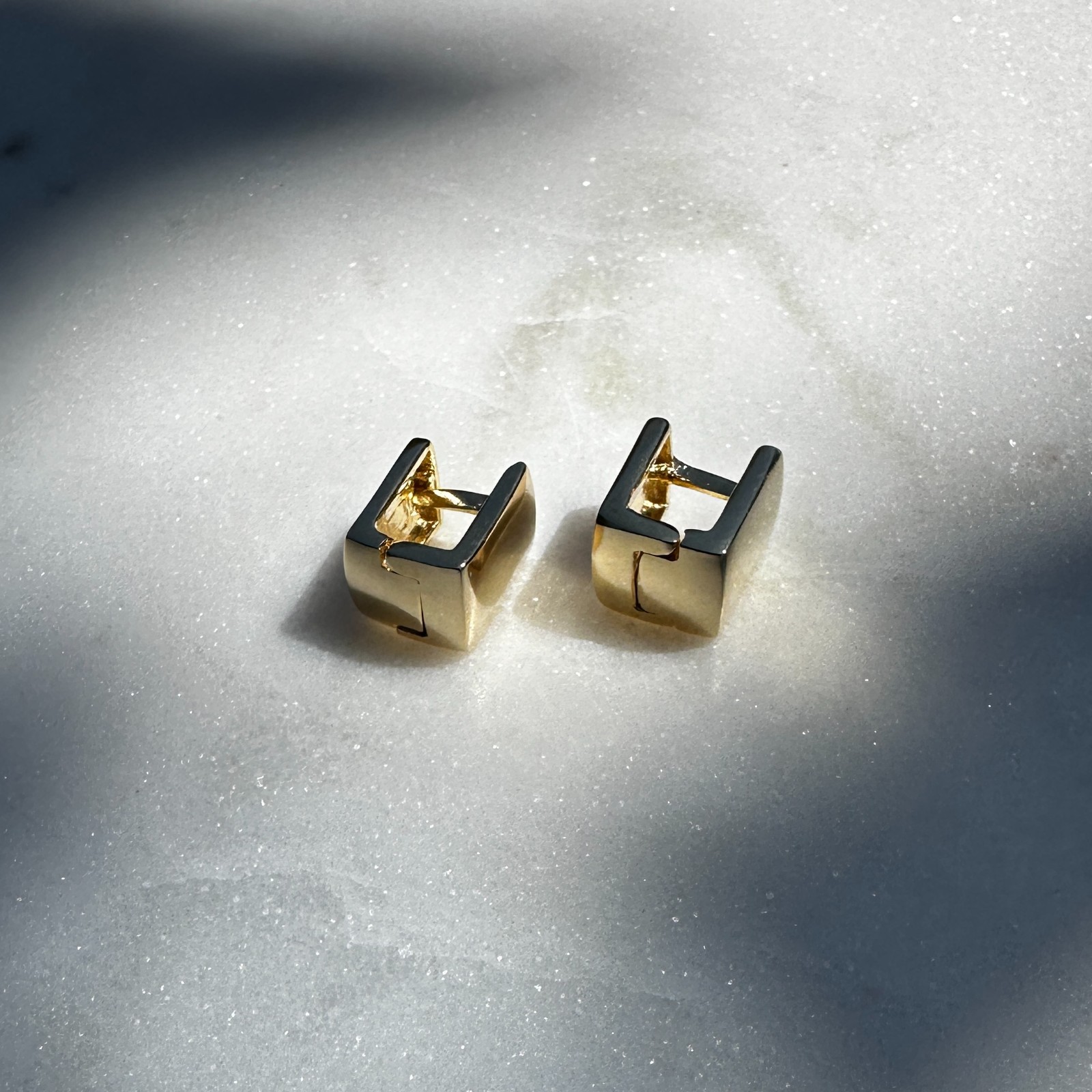 18K Gold Filled Cube Clicker Earrings