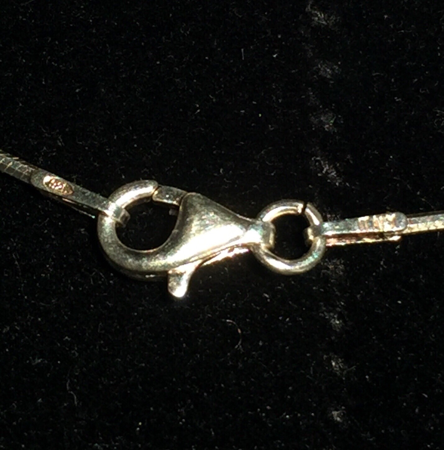 Sterling Silver Marked 925 Made In Italy 22” Round Snake Thin Chain Necklace