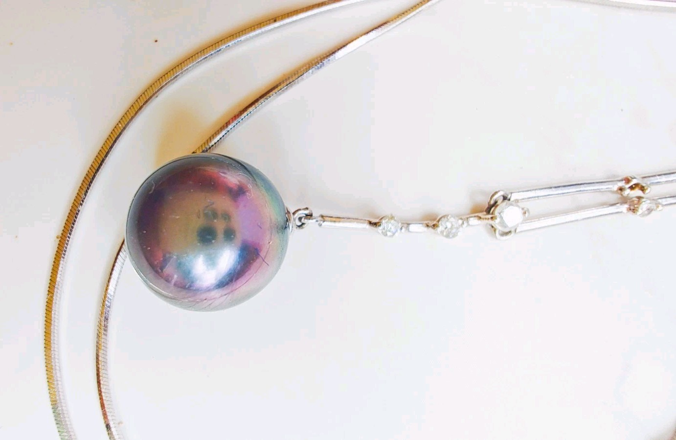 18K White Gold 10.9mm Tahitian Pearl .11ct Diamond Necklace 17” 6.12g