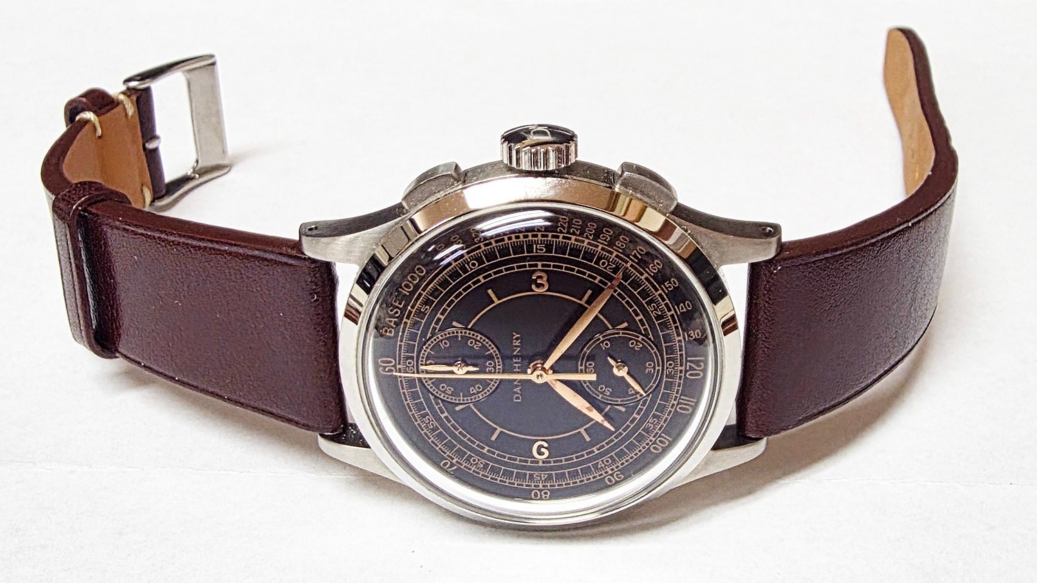 DAN HENRY 1937 Gilt Design Black Dial Men Watch Meca-quartz Chronograph