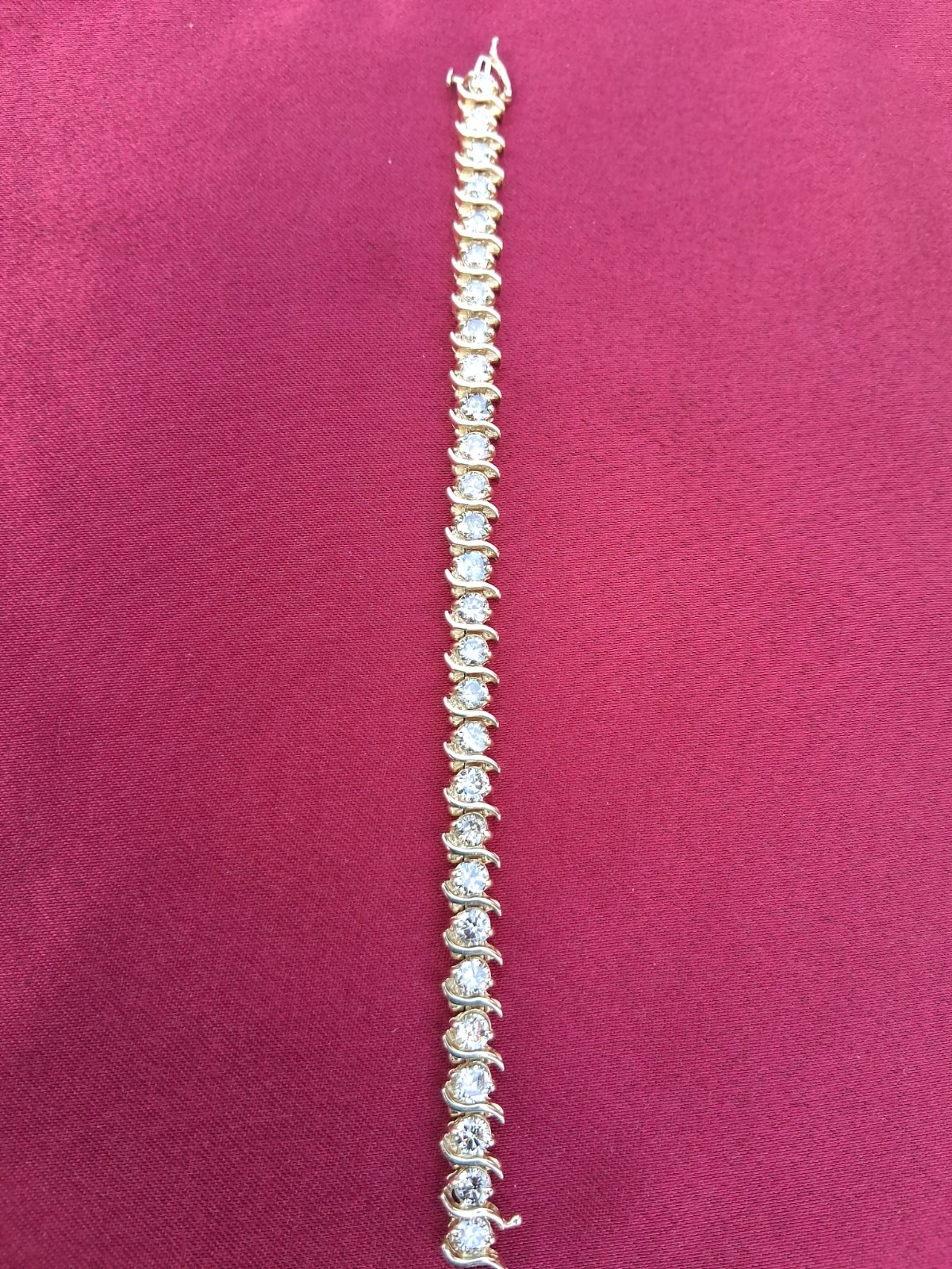 10K GOLD 7 INCHES DIAMOND TENNIS BRACELET